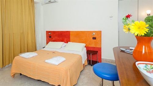 Hotel Rainbow 巴勒莫 外观 照片